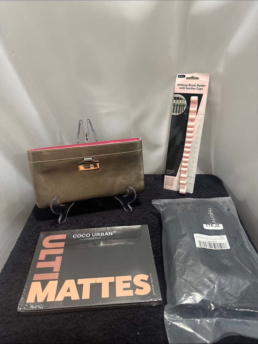 kate spade Gold  Cosmetic Pouch with Gold Interior and make up bundle